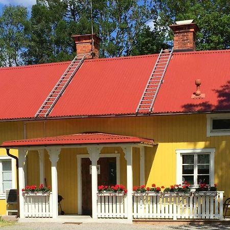 Enecopia Bed & Breakfast Enkoping Exterior photo